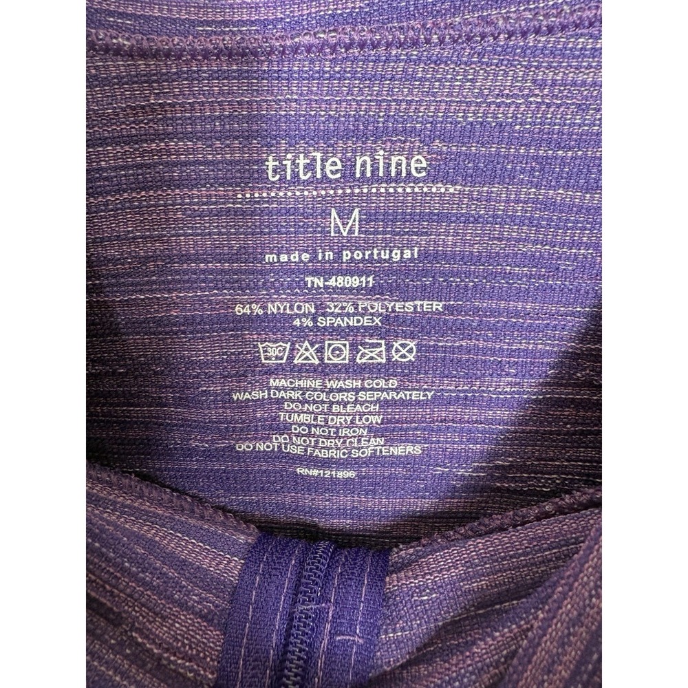 Title Nine Women's Purple Full Zip Hoodie Size M Athletic Tennis Golf Thumbholes - Picture 2 of 4
